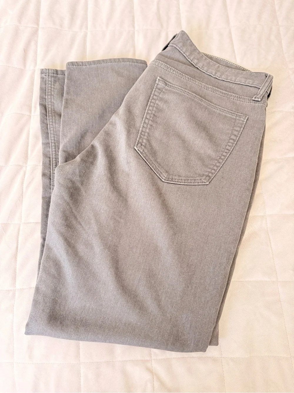 Banana Republic brand banana